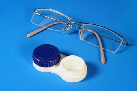 Corrective Eye Wears The Choice between Glasses and Contact Lenses